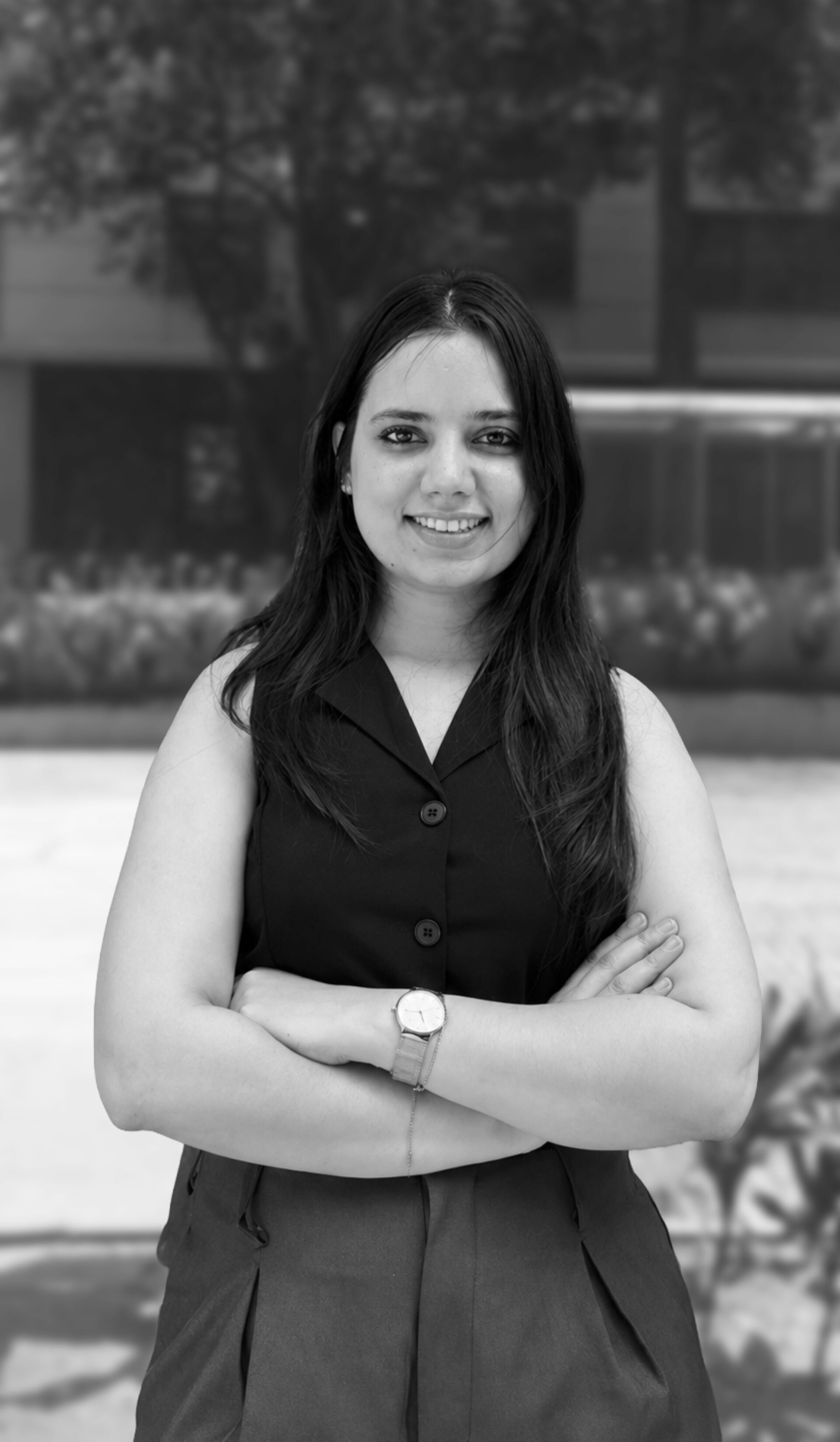 Isha shivani bw