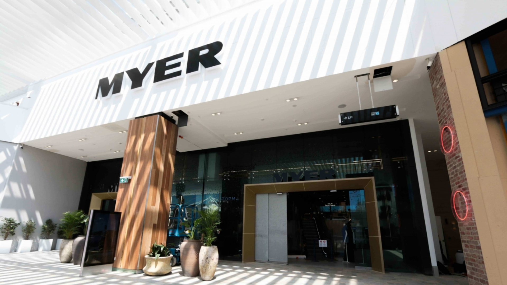 B93c7f79c359280133cb716c94d0bfb1